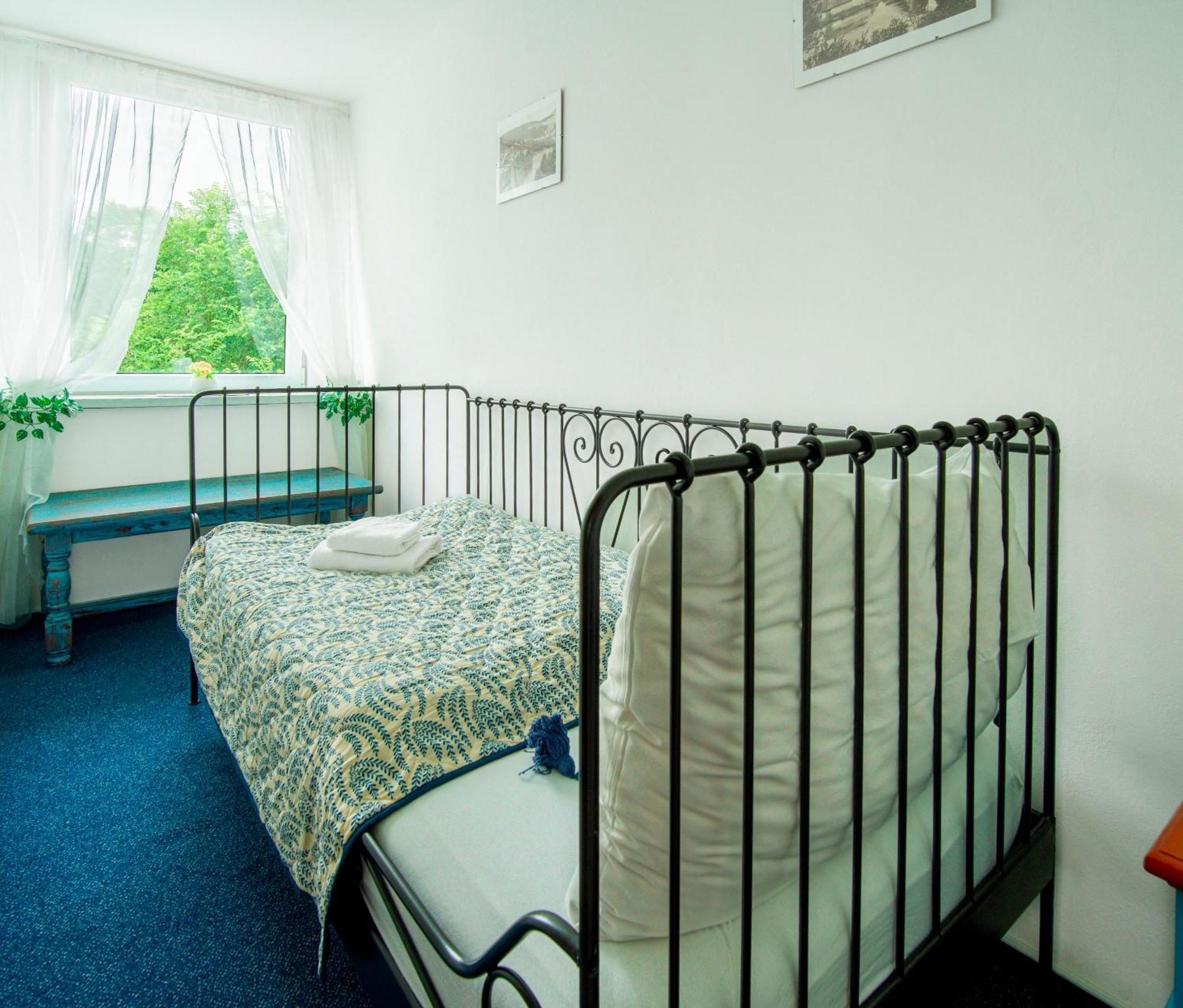 Hotel Ostende Chocerady エクステリア 写真